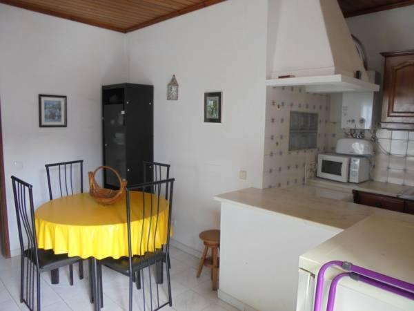 Ema'S Beach And Nightlife House Apartment Lagos Luaran gambar