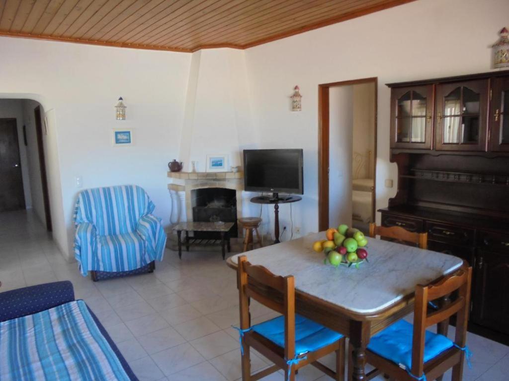 Ema'S Beach And Nightlife House Apartment Lagos Luaran gambar