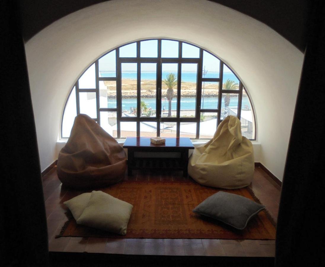 Ema'S Beach And Nightlife House Apartment Lagos Luaran gambar