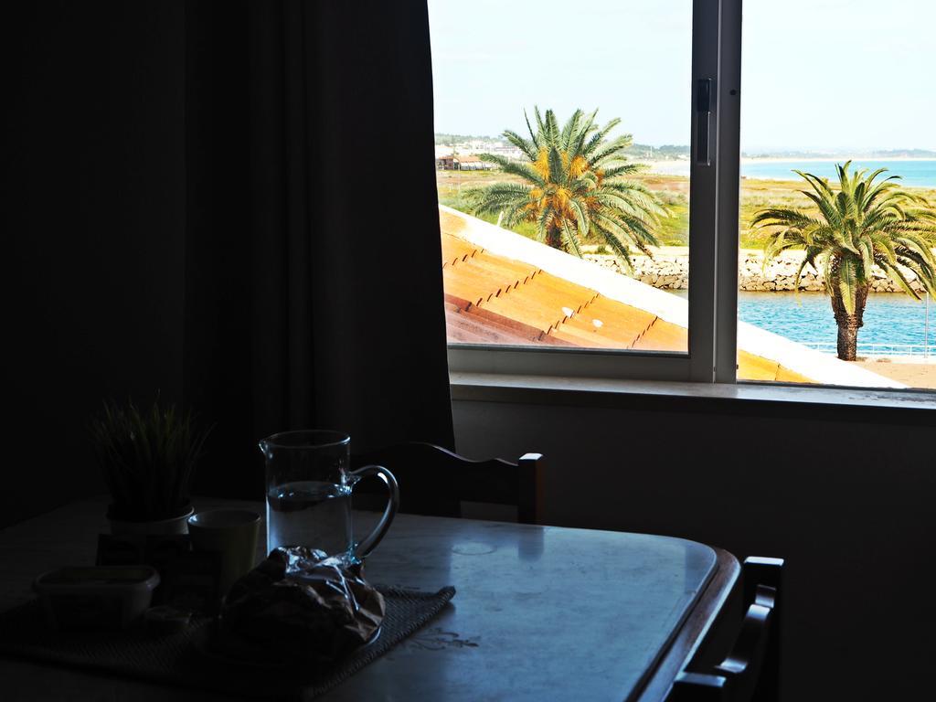 Ema'S Beach And Nightlife House Apartment Lagos Luaran gambar